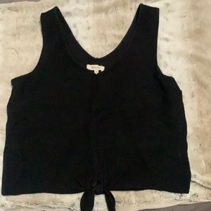 Black texture and thread tank